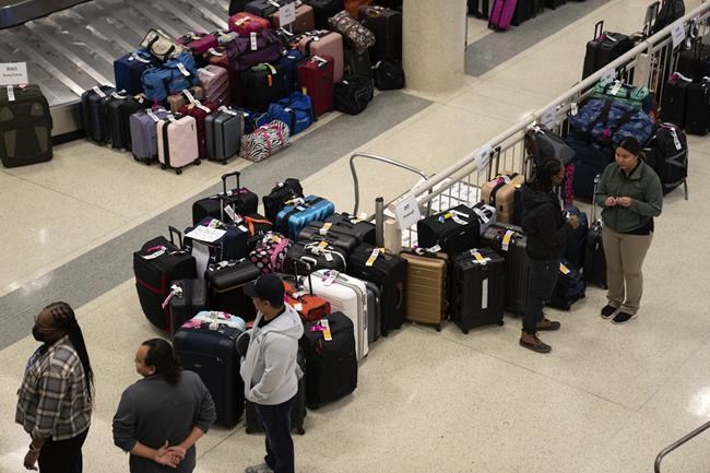 US to propose new rules for airline cancellations, delays | iNFOnews.ca