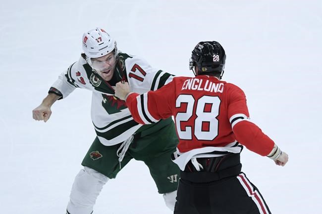NHL tough guys die 10 years younger than their fellow players, study finds | iNFOnews.ca