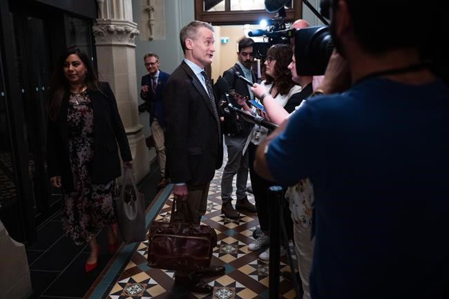 'Not on my watch': Seamus O'Regan rejects Liberals' disinformation resolution | iNFOnews.ca 'Not on my watch': Seamus O'Regan rejects Liberals' disinformation resolution | iNFOnews.ca