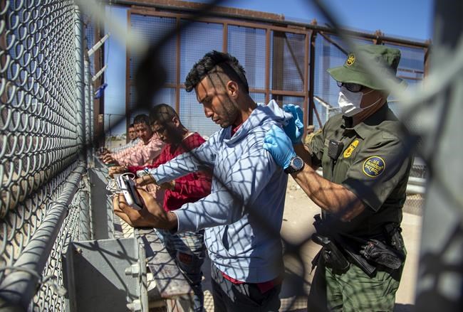 US will let in at least 100,000 Latin Americans to reunite with families | iNFOnews.ca US will let in at least 100,000 Latin Americans to reunite with families | iNFOnews.ca