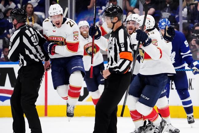 Panthers eliminate Leafs as Toronto heads into an off-season with plenty of questions | iNFOnews.ca Panthers eliminate Leafs as Toronto heads into an off-season with plenty of questions | iNFOnews.ca