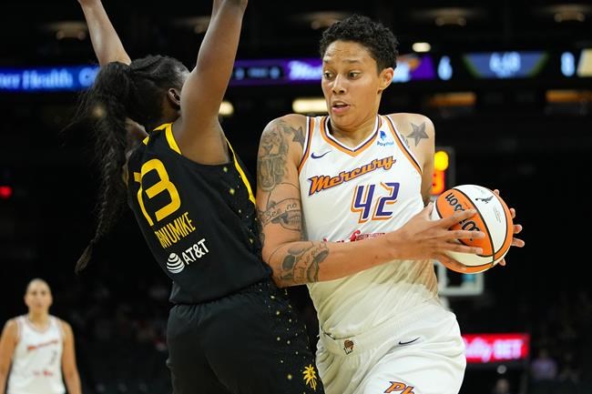 Brittney Griner plays in first WNBA preseason game since detainment in Russia | iNFOnews.ca Brittney Griner plays in first WNBA preseason game since detainment in Russia | iNFOnews.ca