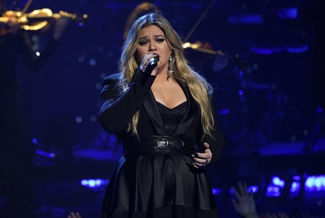 Kelly Clarkson responds to report accusing her daytime talk show of being a toxic workplace | iNFOnews.ca Kelly Clarkson responds to report accusing her daytime talk show of being a toxic workplace | iNFOnews.ca