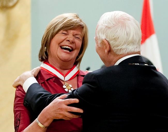 Shelagh Rogers to step down from longtime role hosting 'The Next Chapter' on CBC | iNFOnews.ca Shelagh Rogers to step down from longtime role hosting 'The Next Chapter' on CBC | iNFOnews.ca