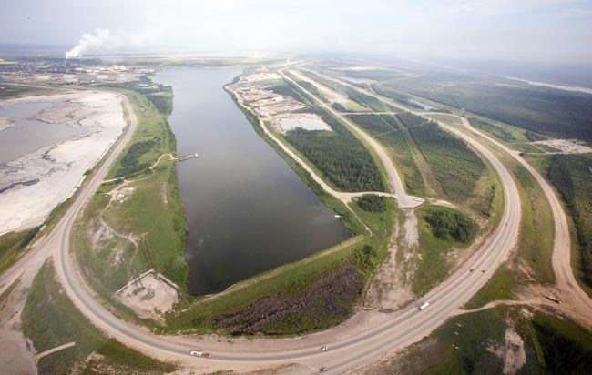 Dead birds found at Suncor oilsands tailings ponds sites | iNFOnews.ca Dead birds found at Suncor oilsands tailings ponds sites | iNFOnews.ca