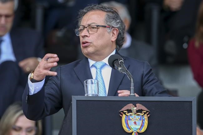 Colombian rebel leader says peace talks are 'on pause' | iNFOnews.ca