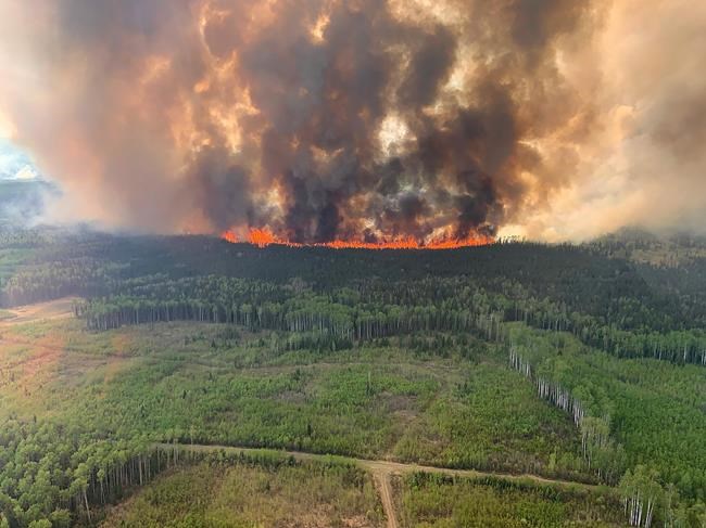 Hot and dry conditions persist as wildfires rage through Western Canada | iNFOnews.ca
