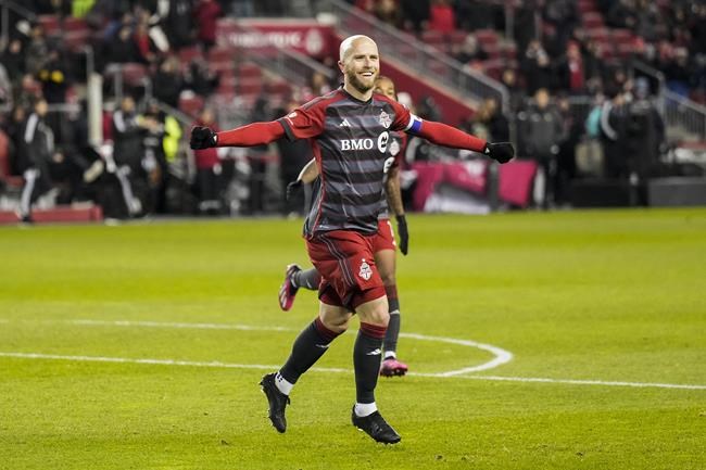 Michael Bradley takes pay cut to help Toronto FC, Insigne also on reduced number | iNFOnews.ca Michael Bradley takes pay cut to help Toronto FC, Insigne also on reduced number | iNFOnews.ca