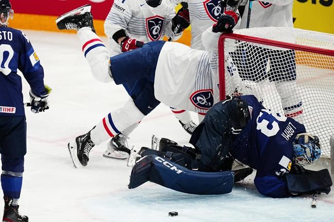 US beats Austria 4-1 for 4th straight win at ice hockey worlds, Canada eases past Kazakhstan 5-1 | iNFOnews.ca US beats Austria 4-1 for 4th straight win at ice hockey worlds, Canada eases past Kazakhstan 5-1 | iNFOnews.ca