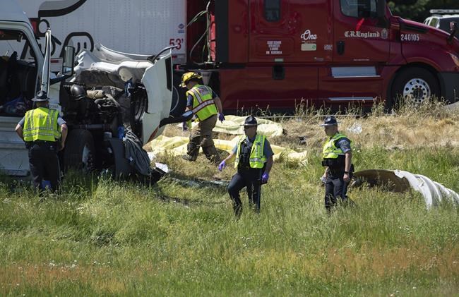 7 dead in vehicle crash on Interstate 5 in Oregon | iNFOnews.ca 7 dead in vehicle crash on Interstate 5 in Oregon | iNFOnews.ca