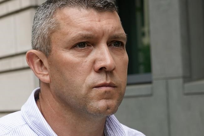 Police officer charged with lying about leaks to Proud Boys leader | iNFOnews.ca
