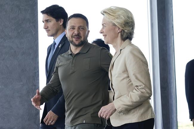 Japanese atomic bomb survivors worry Zelenskyy's G7 visit overshadows nuke disarmament message | iNFOnews.ca CP343359993