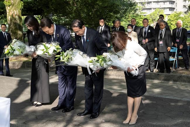 Japan, South Korea leaders pray at memorial for Korean atomic bomb victims in Hiroshima | iNFOnews.ca