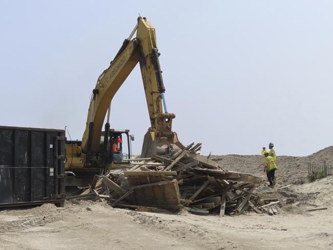 Emergency beach repairs start in New Jersey shore town amid $33M legal fight | iNFOnews.ca Emergency beach repairs start in New Jersey shore town amid $33M legal fight | iNFOnews.ca