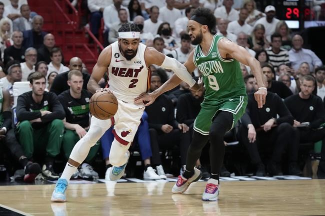 Tatum scores 33, Celtics stave off elimination by topping Heat 116-99 in Game 4 | iNFOnews.ca