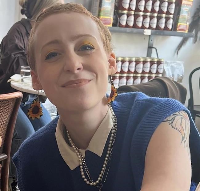 'Embodiment of a sunbeam': Canadian actor, musician Samantha Weinstein dies at 28 | iNFOnews.ca