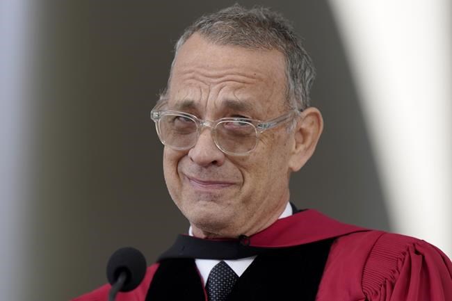 Tom Hanks urges Harvard grads to defend the truth and resist indifference | iNFOnews.ca