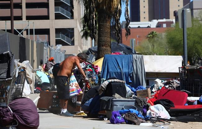 Phoenix faces dueling lawsuits over homeless crisis as advocates scramble for more shelter | iNFOnews.ca Phoenix faces dueling lawsuits over homeless crisis as advocates scramble for more shelter | iNFOnews.ca