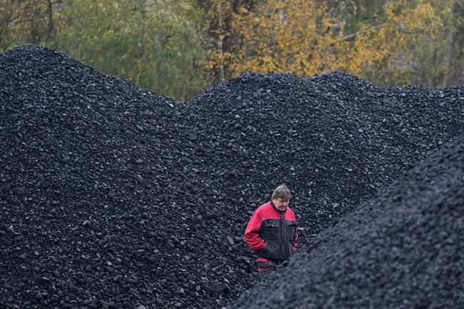 Cracks emerging in Europe's united front to battle climate change | iNFOnews.ca Cracks emerging in Europe's united front to battle climate change | iNFOnews.ca
