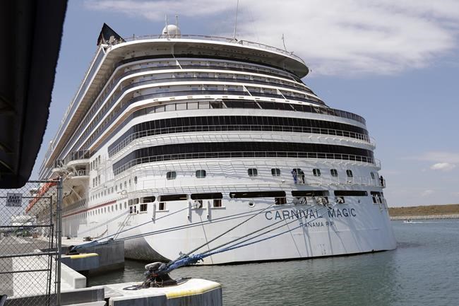 Coast Guard searching for man who fell from cruise ship off Florida coast | iNFOnews.ca Coast Guard searching for man who fell from cruise ship off Florida coast | iNFOnews.ca