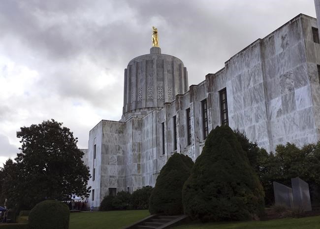 Oregon Democrats vote to fine absent senators amid GOP walkout | iNFOnews.ca Oregon Democrats vote to fine absent senators amid GOP walkout | iNFOnews.ca