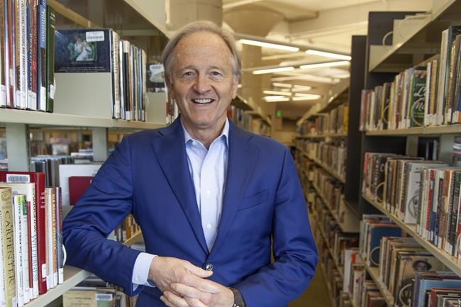 Suit challenges Arkansas law allowing librarians to be criminally charged over 'harmful' materials | iNFOnews.ca