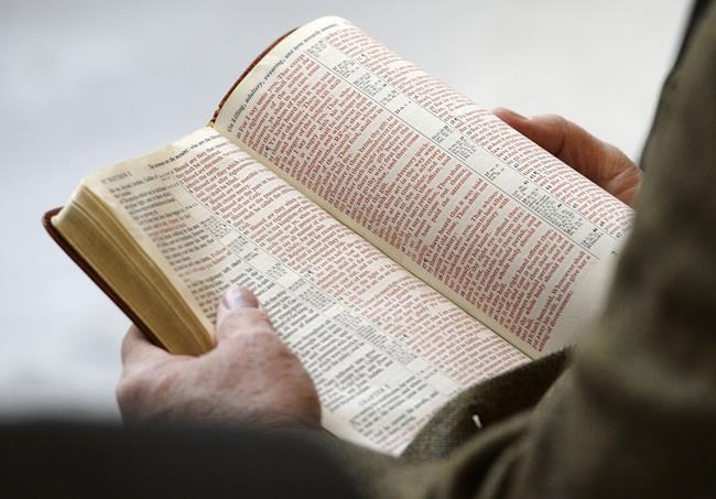 Utah district bans Bible in elementary and middle schools 'due to vulgarity or violence' | iNFOnews.ca Utah district bans Bible in elementary and middle schools 'due to vulgarity or violence' | iNFOnews.ca