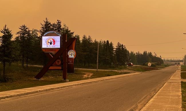 'The battle isn't won': Next 48 hours crucial in Quebec wildfire fight: Bonnardel | iNFOnews.ca 'The battle isn't won': Next 48 hours crucial in Quebec wildfire fight: Bonnardel | iNFOnews.ca