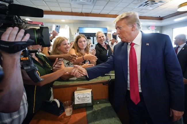 In court, Trump faced charges with no cameras present. Outside, he campaigned for all to see | iNFOnews.ca In court, Trump faced charges with no cameras present. Outside, he campaigned for all to see | iNFOnews.ca