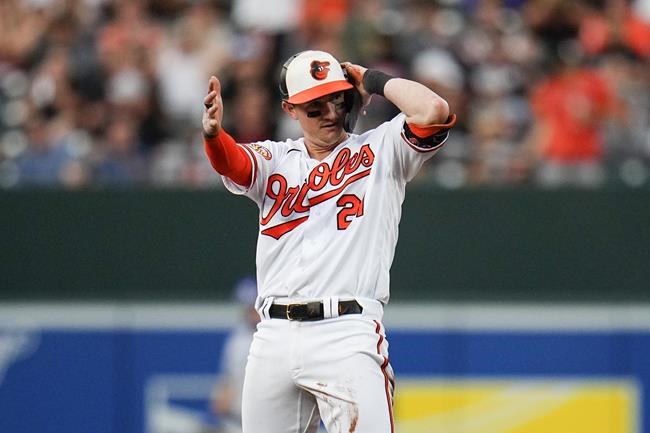 Henderson slam highlights 17-hit outburst, Orioles whip Jays 11-6 | iNFOnews.ca