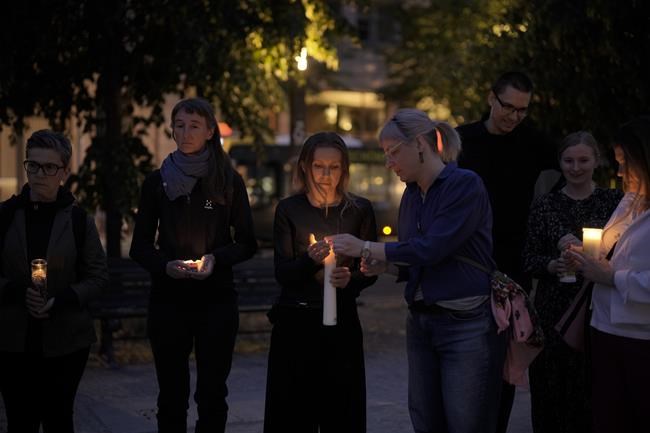 Thousands protest in Poland against strict abortion law after pregnant woman died of sepsis | iNFOnews.ca Thousands protest in Poland against strict abortion law after pregnant woman died of sepsis | iNFOnews.ca