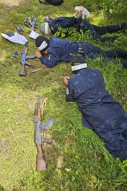 Serbia opens proceedings against arrested Kosovo policemen, ignoring US call for their release. | iNFOnews.ca