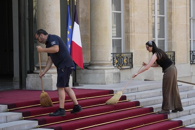 Poverty, climate, regional stability on agenda as Saudi crown prince visits France | iNFOnews.ca