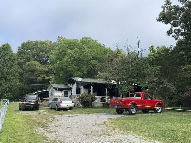 Shooting, fire at Tennessee home leads to 6 dead including 3 children | iNFOnews.ca Shooting, fire at Tennessee home leads to 6 dead including 3 children | iNFOnews.ca
