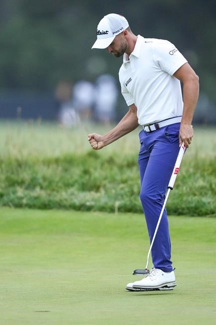 Fowler, Clark share U.S. Open lead with major champs chasing them | iNFOnews.ca