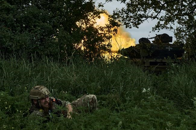 Both sides suffer heavy casualties as Ukraine strikes back against Russia, UK assessment says | iNFOnews.ca