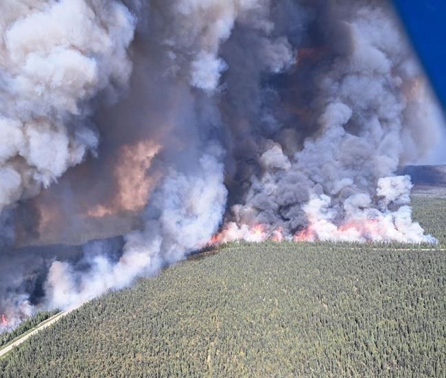 Fire situation eases slightly, but risks remain as more than 400 wildfires still burn | iNFOnews.ca