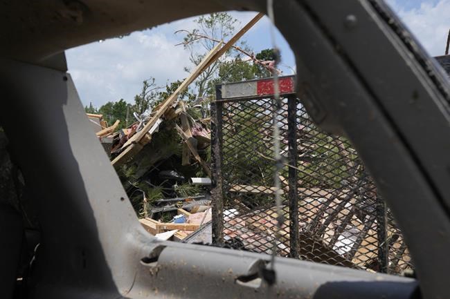 Multiple tornadoes leave 1 dead and nearly 2 dozen injured in Mississippi | iNFOnews.ca Multiple tornadoes leave 1 dead and nearly 2 dozen injured in Mississippi | iNFOnews.ca