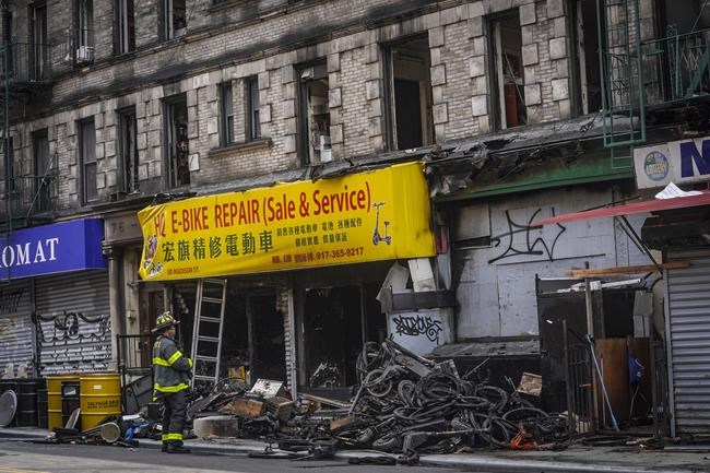 4 dead after battery causes fire at New York City e-bike shop that spreads to apartments | iNFOnews.ca