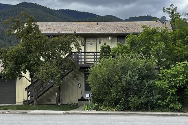 Idaho man charged with 4 counts of murder in shooting deaths of his neighbors, including two teens | iNFOnews.ca