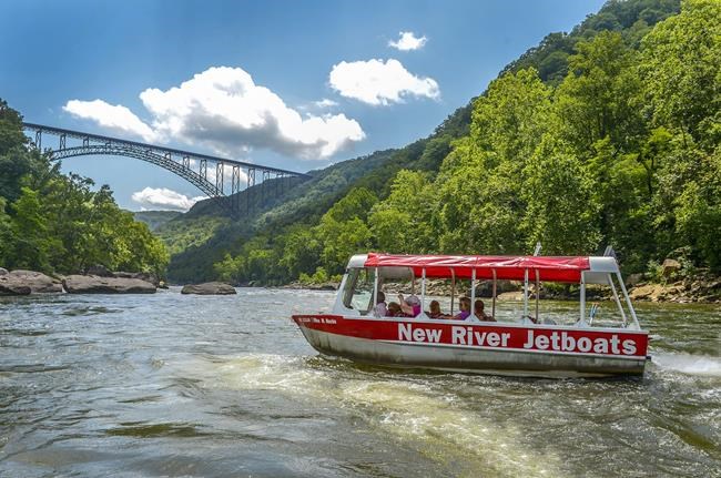 West Virginia cash-for-worker program adds 5th destination | iNFOnews.ca West Virginia cash-for-worker program adds 5th destination | iNFOnews.ca