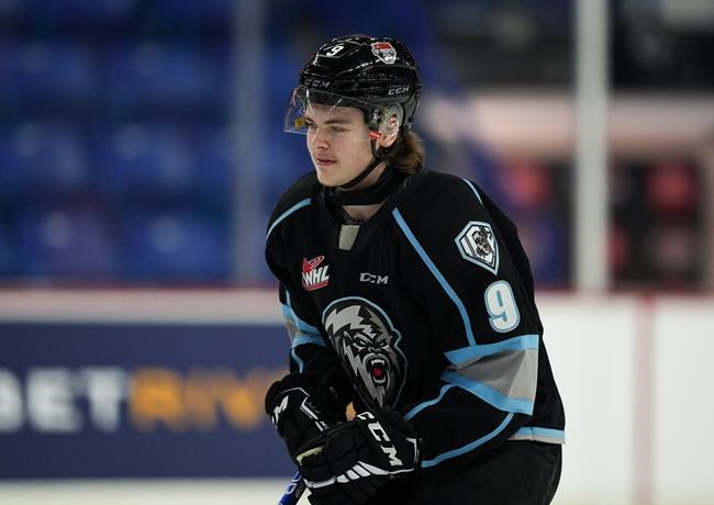 Zach Benson's winding road primed for next stop — the NHL draft | iNFOnews.ca