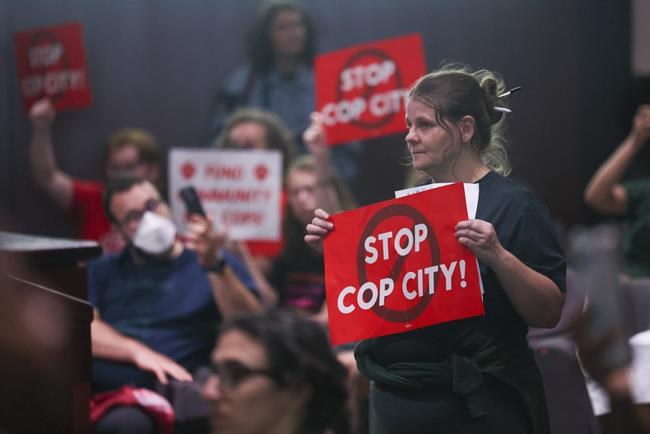 Atlanta clerk sued for denying 'Stop Cop City' petition lets effort move forward | iNFOnews.ca Atlanta clerk sued for denying 'Stop Cop City' petition lets effort move forward | iNFOnews.ca