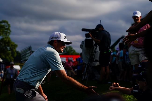 Bradley leads Travelers with 54-hole record, Fowler shoots career-best 60 | iNFOnews.ca