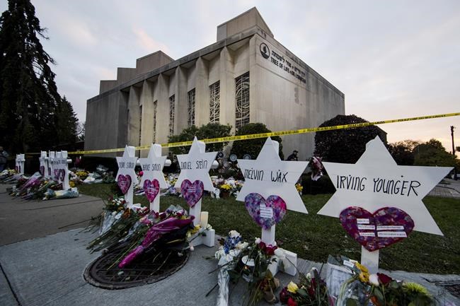 Trying to save his life, lawyers for Pittsburgh synagogue gunman argue he is mentally ill | iNFOnews.ca