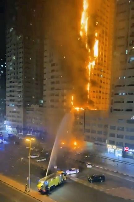 Fire engulfs high-rise in United Arab Emirates. No reports of injuries | iNFOnews.ca