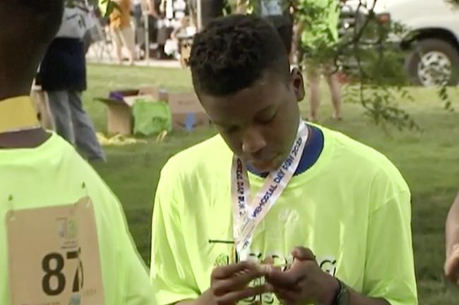 Kansas City teenager Ralph Yarl recounts being shot after he rang the wrong doorbell | iNFOnews.ca