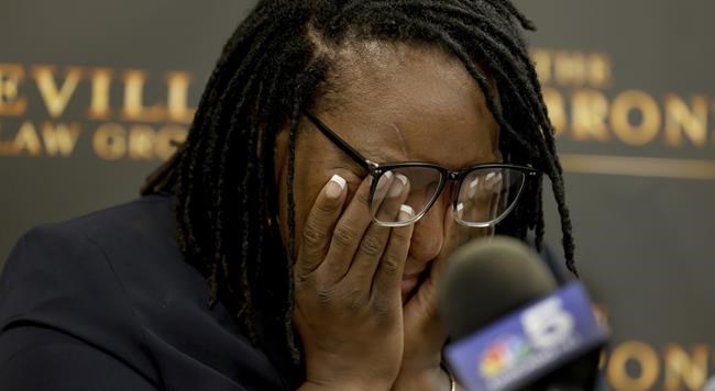Chicago mother sues city after murder charges were dropped against her and her son | iNFOnews.ca