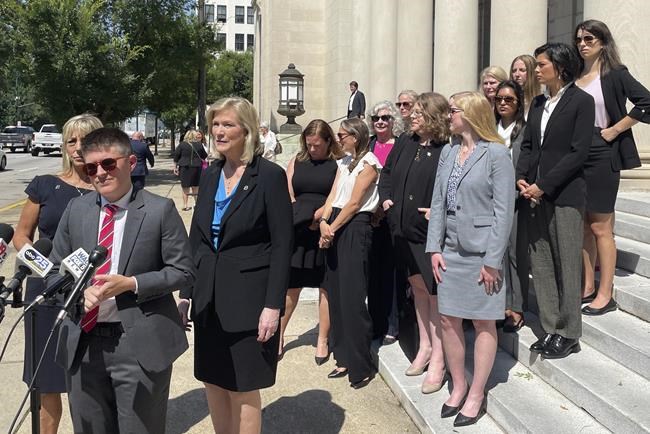 Newly all-male South Carolina Supreme Court scrutinizes abortion ban months after tossing one out | iNFOnews.ca