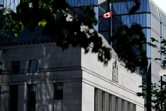 In the news today: Pair of key economic reports out today | iNFOnews.ca In the news today: Pair of key economic reports out today | iNFOnews.ca